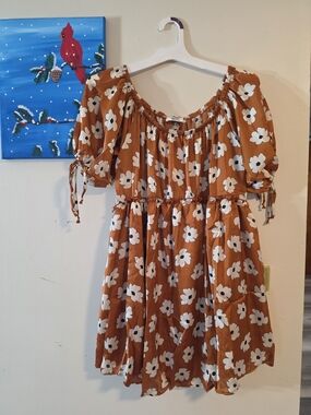 Womens Brown Floral Puff-Sleeve Top By Made With Love - Large